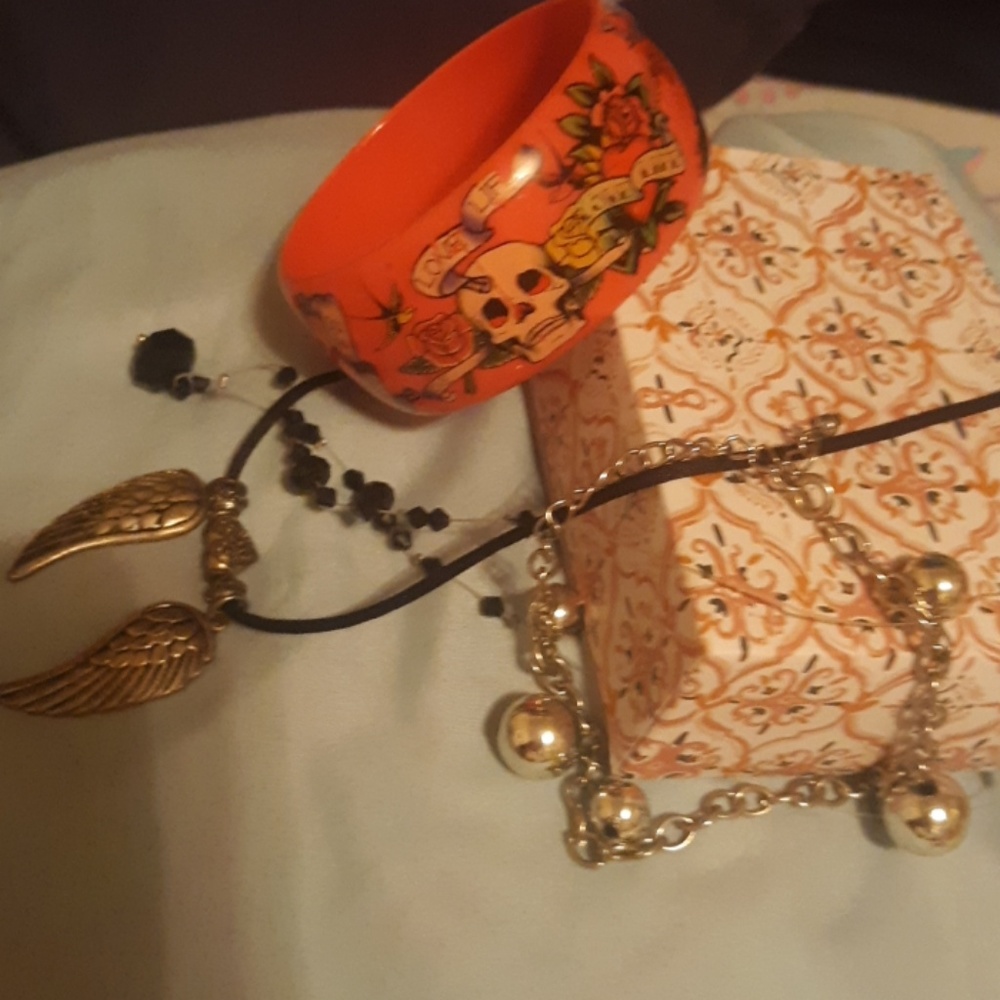 Jewelry lot